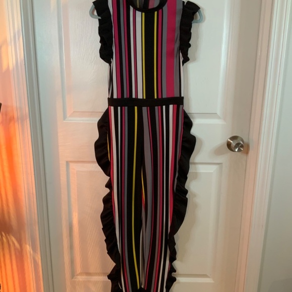 PARTY JUMPSUIT RUFFLES AND STRIPES SIZE L - Picture 8 of 10